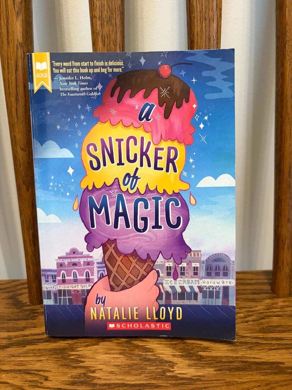 A Snicker of Magic by Natalie Lloyd (Scholastic Gold Paperback)